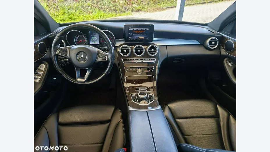 MERCEDES-BENZ C Klasa -