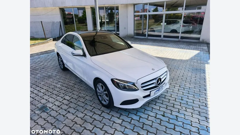 MERCEDES-BENZ C Klasa -