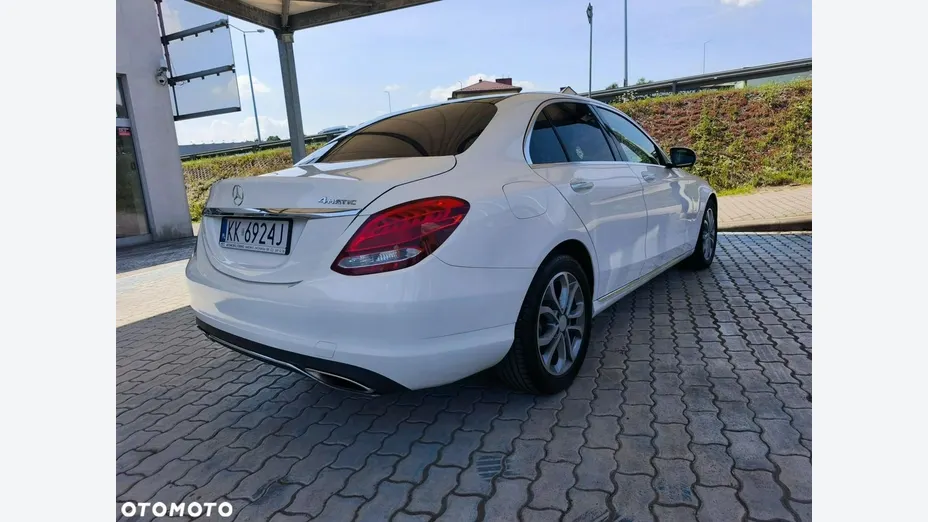 MERCEDES-BENZ C Klasa -