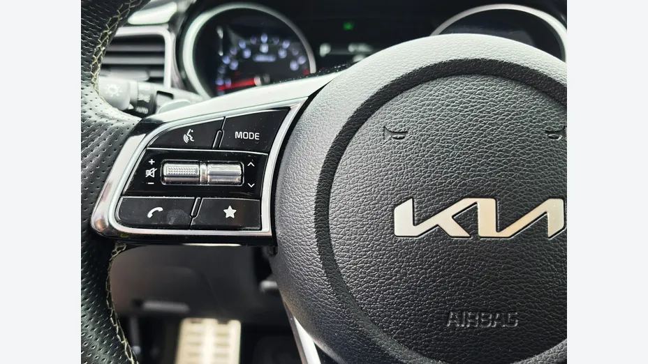 KIA ProCeed -