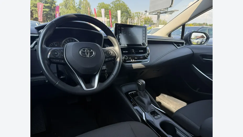 TOYOTA Corolla -