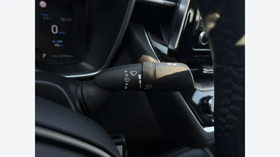 TOYOTA Corolla -