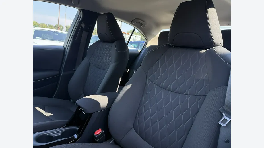 TOYOTA Corolla -