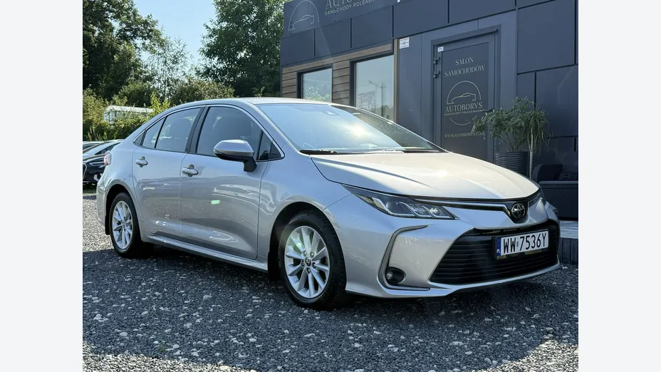 TOYOTA Corolla -