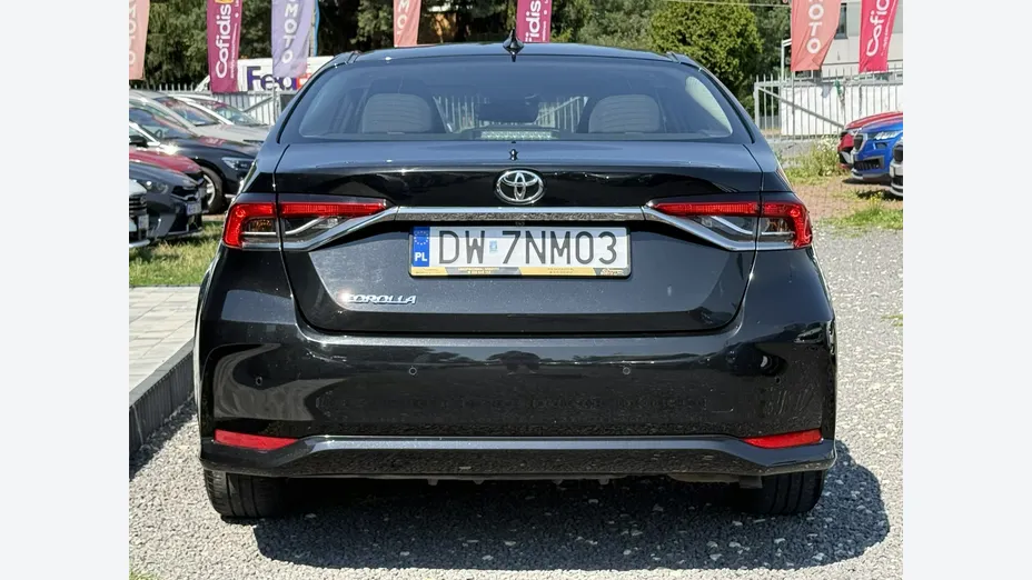 TOYOTA Corolla -