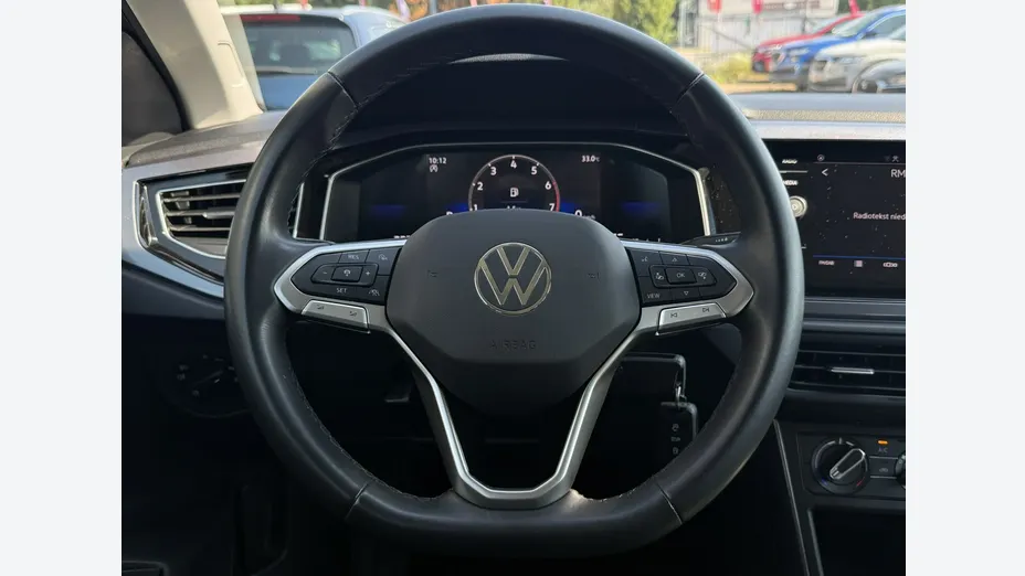 VOLKSWAGEN Taigo -