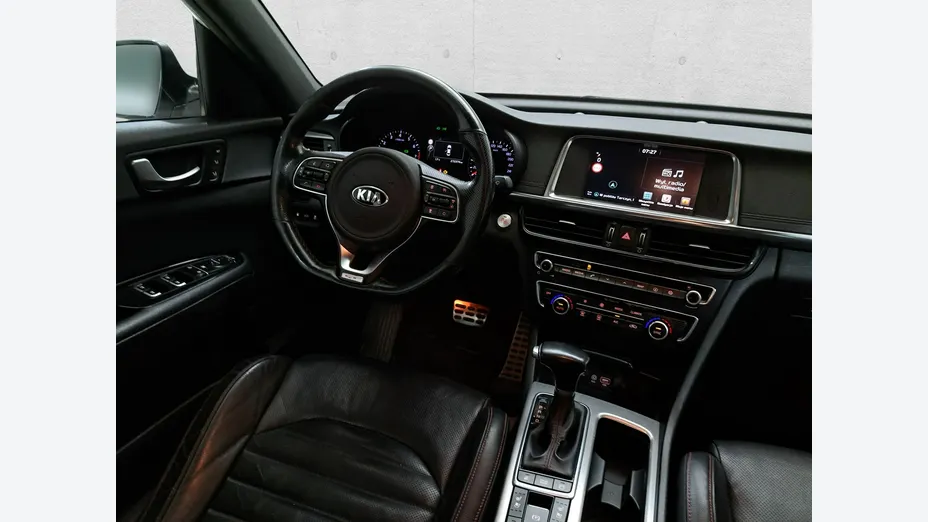KIA Optima -