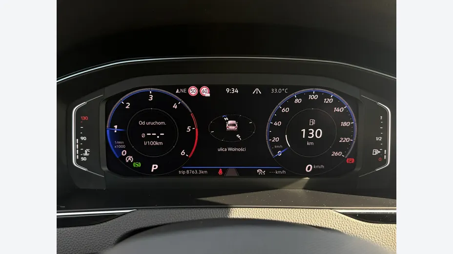 VOLKSWAGEN Passat -