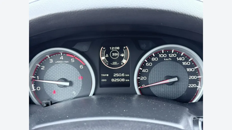 ISUZU D-Max -