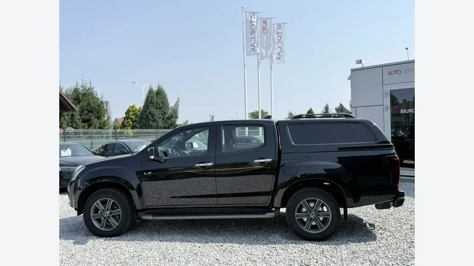 ISUZU D-Max -