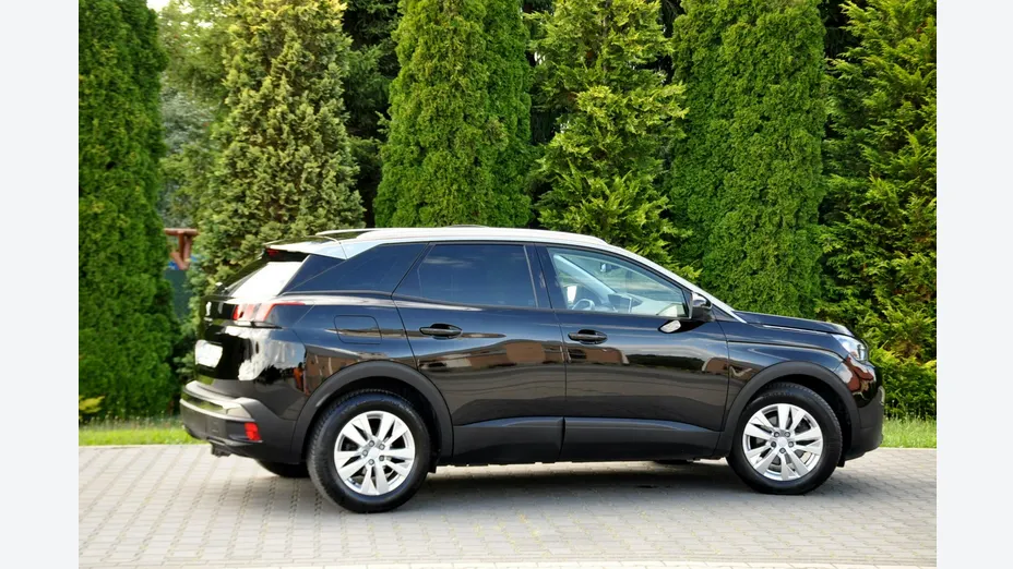 PEUGEOT 3008 -