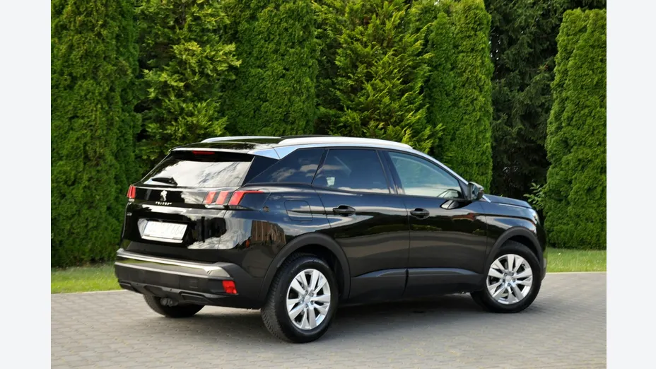PEUGEOT 3008 -
