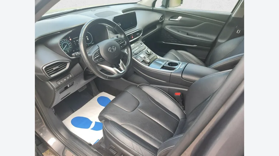 HYUNDAI Santa Fe -