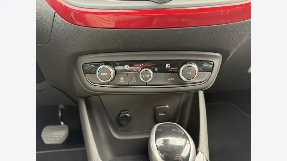 OPEL Crossland -