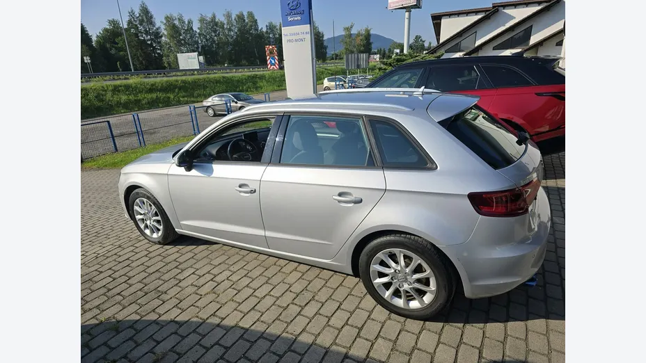 AUDI A3 Sportback -