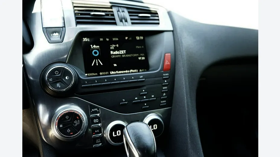 CITROEN DS5 -