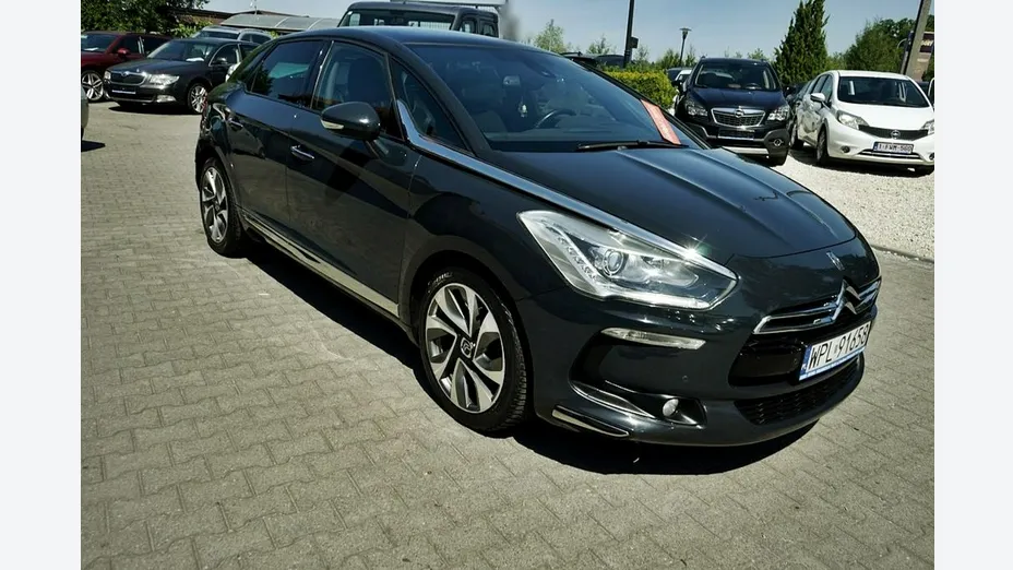 CITROEN DS5 -