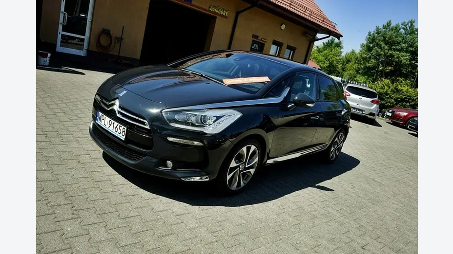 CITROEN DS5 -