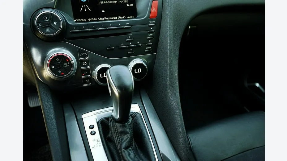 CITROEN DS5 -