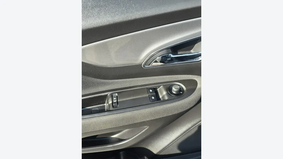 OPEL Mokka -