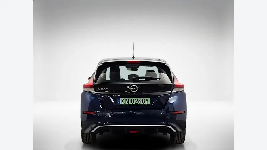 NISSAN Leaf -