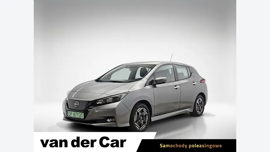 NISSAN Leaf -