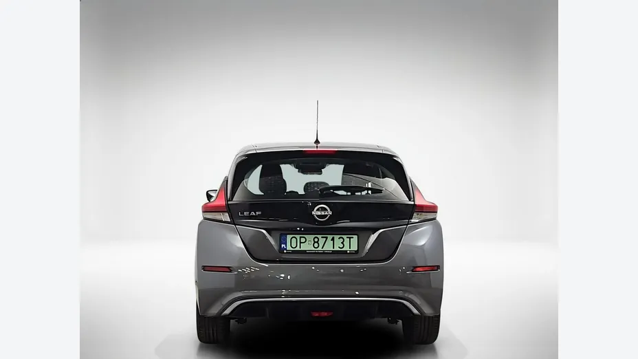NISSAN Leaf -