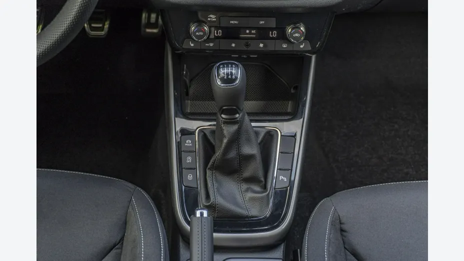 SKODA Fabia -