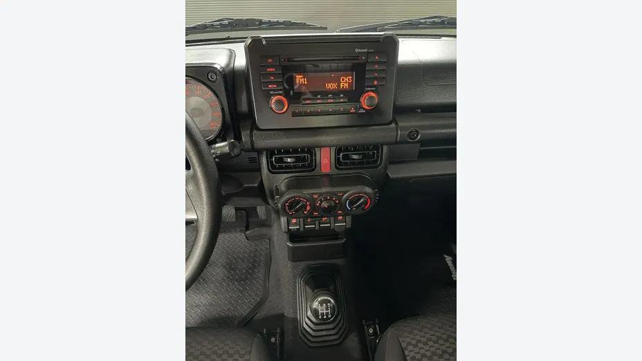 SUZUKI Jimny -