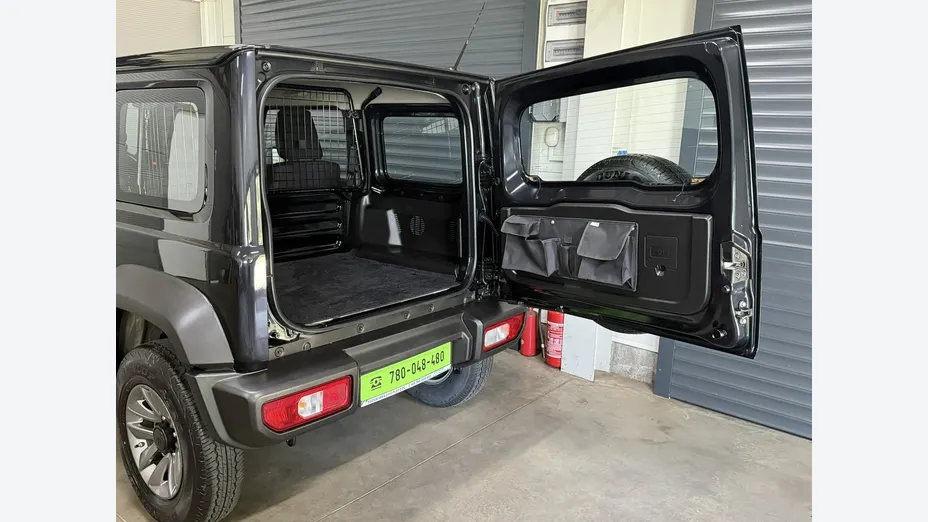 SUZUKI Jimny -