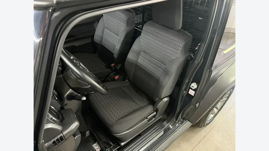 SUZUKI Jimny -