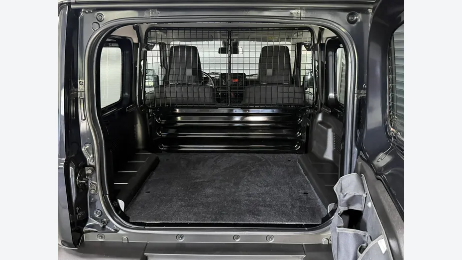 SUZUKI Jimny -
