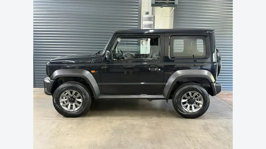 SUZUKI Jimny -