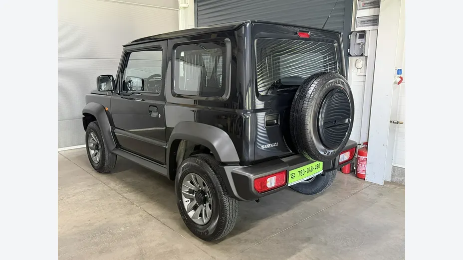 SUZUKI Jimny -