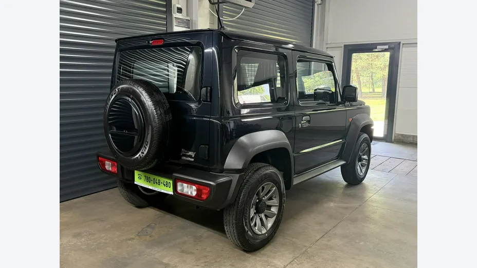 SUZUKI Jimny -