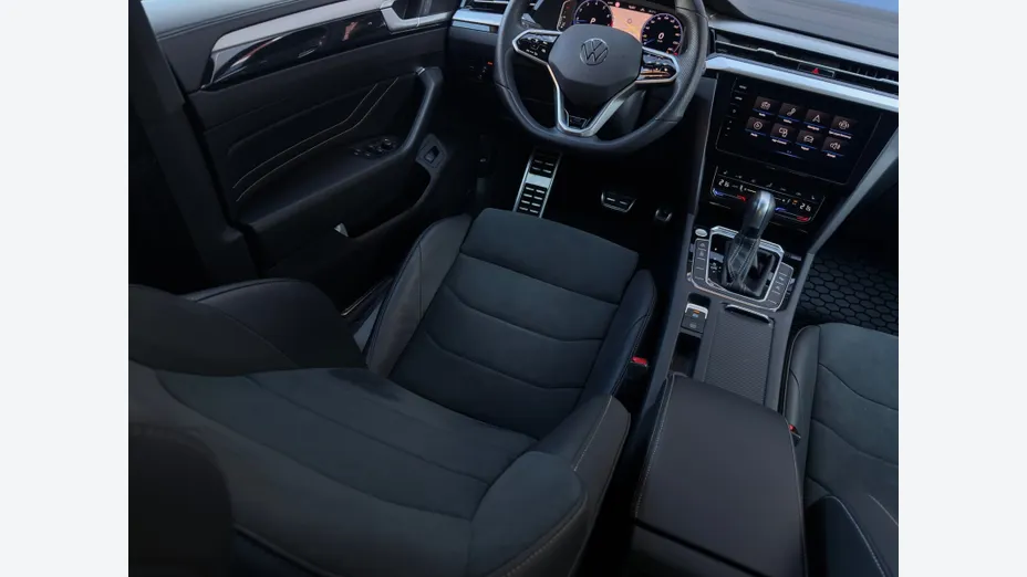VOLKSWAGEN Arteon Arteon 2.0 TSI R-Line DSG