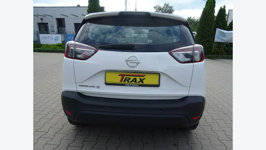 OPEL Crossland X -