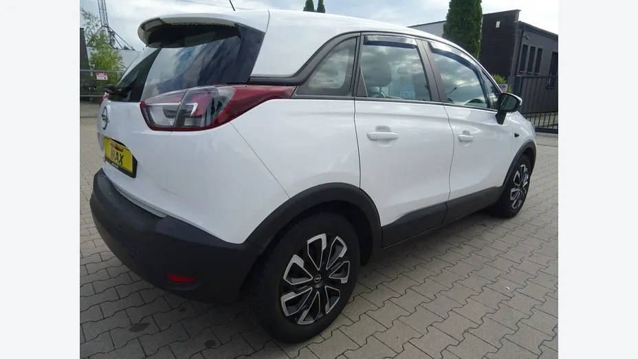 OPEL Crossland X -