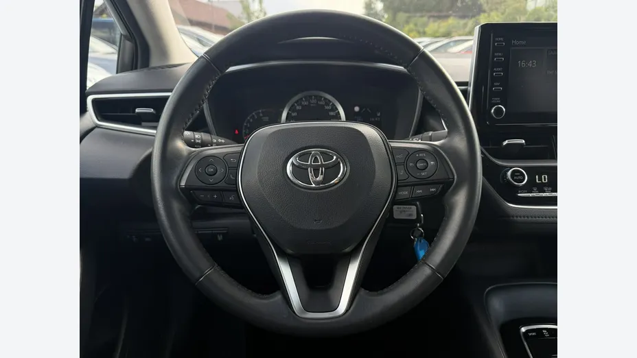 TOYOTA Corolla -