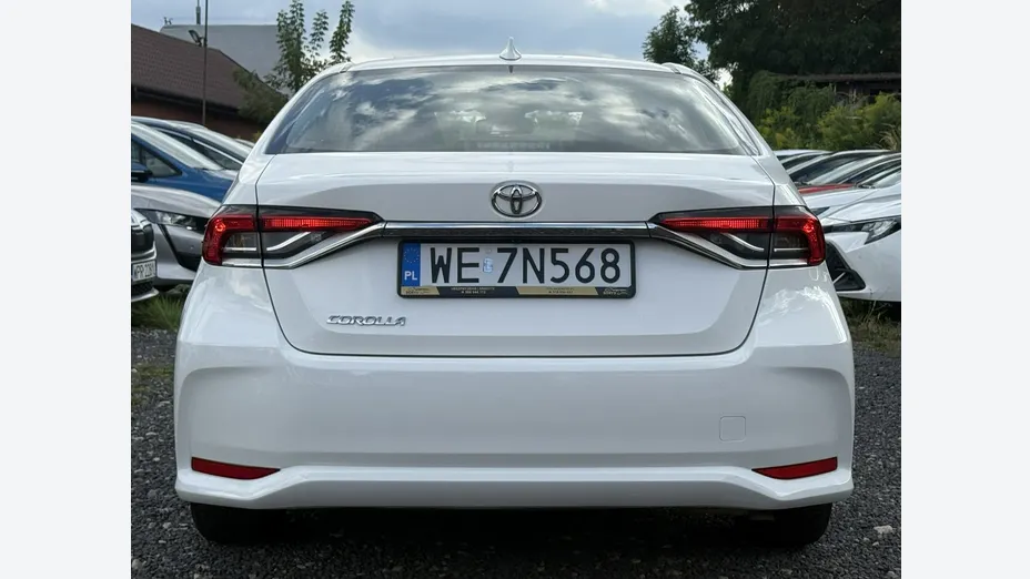 TOYOTA Corolla -