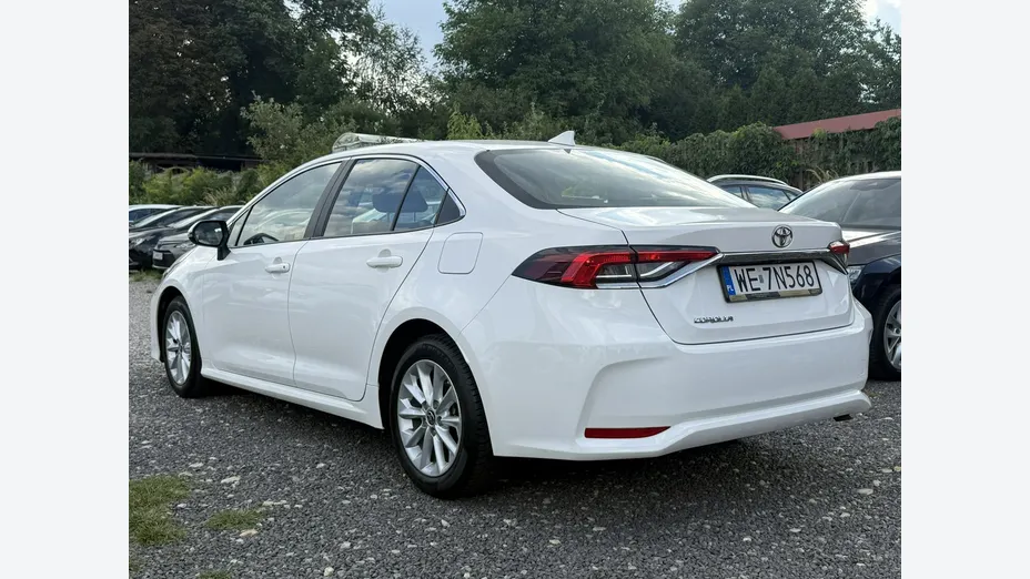 TOYOTA Corolla -