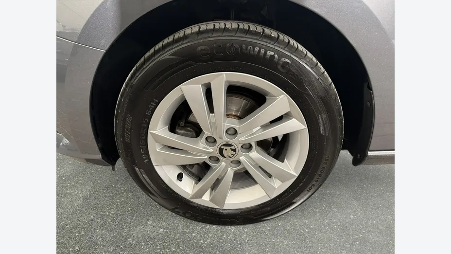 SKODA Fabia -