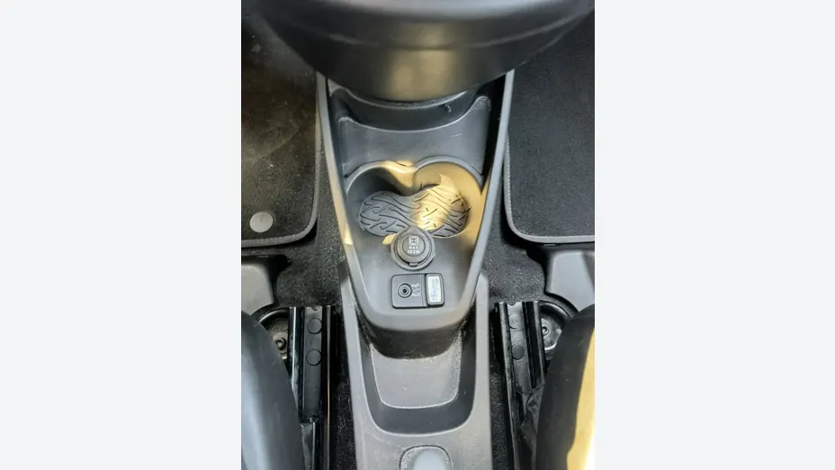 LANCIA Ypsilon -