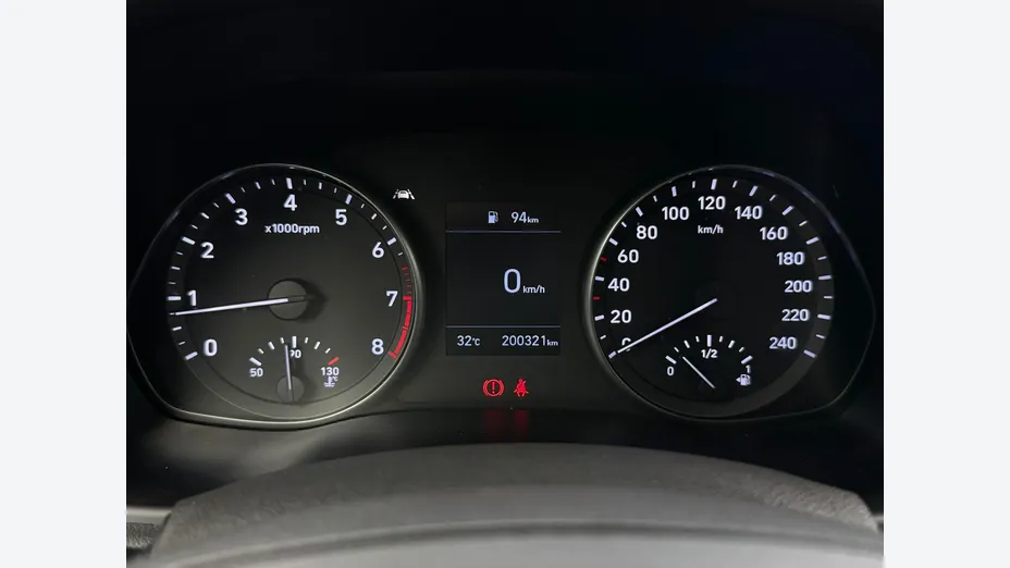 HYUNDAI i30 -