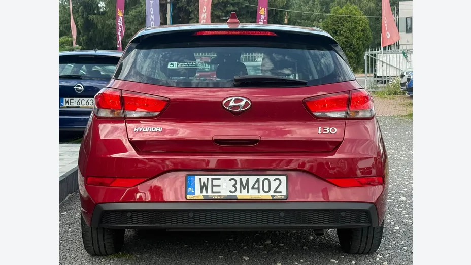 HYUNDAI i30 -