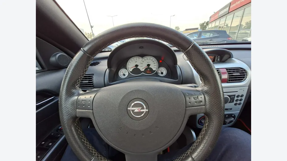 OPEL Tigra -
