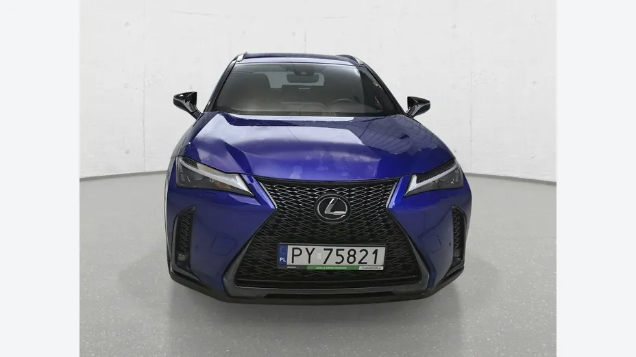 LEXUS UX -