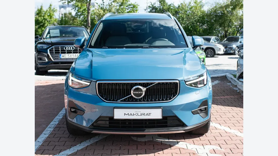 VOLVO XC40 -