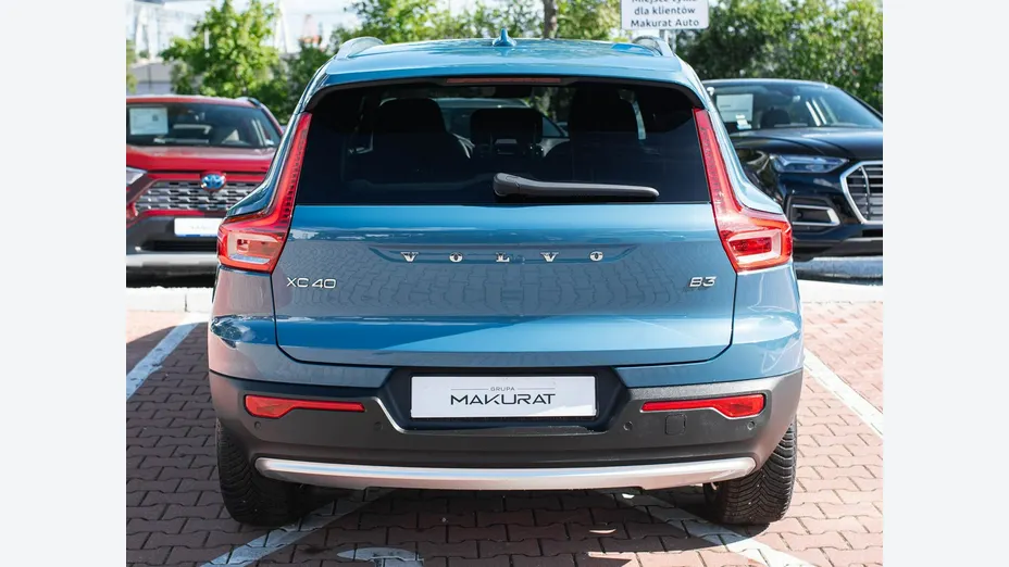 VOLVO XC40 -