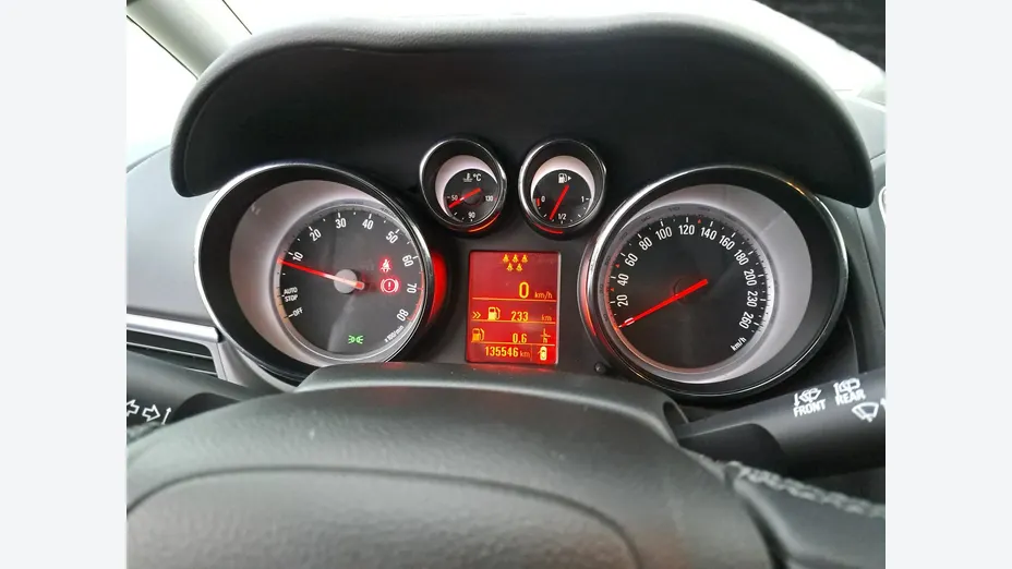 OPEL Zafira -